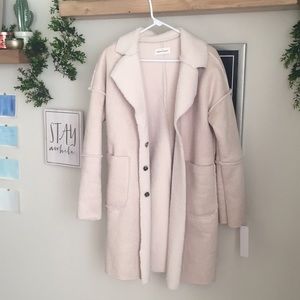 Goodnight macaroon: coat